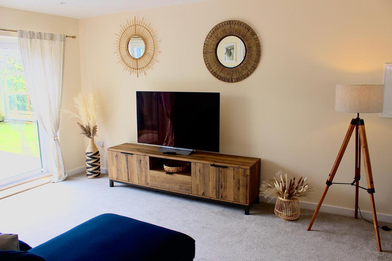 No 1 The Paddock - Spacious Holiday Home With A Hot Tub بود المظهر الخارجي الصورة